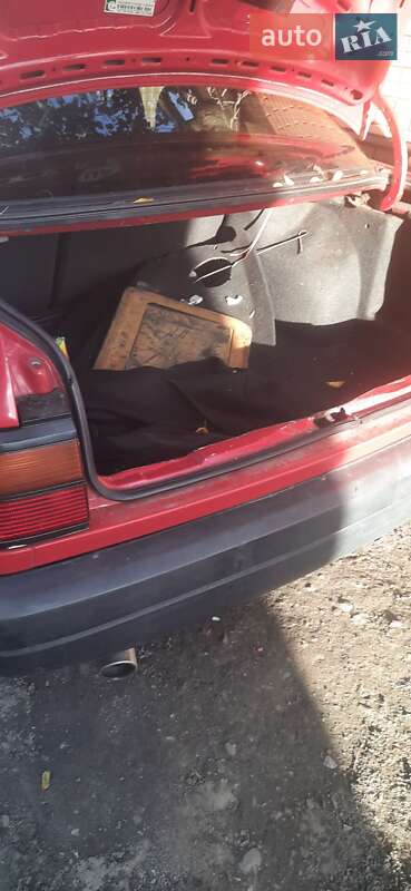 Седан Volkswagen Passat 1992 в Ніжині