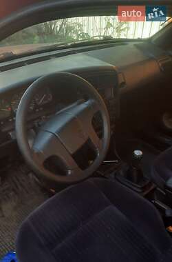 Седан Volkswagen Passat 1992 в Нежине