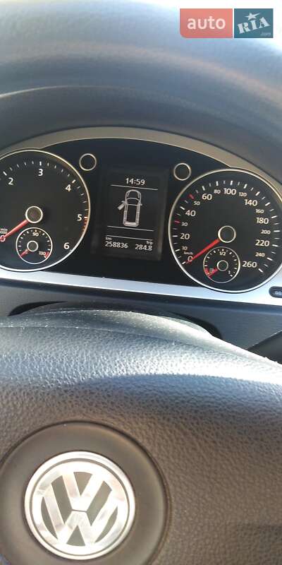 Універсал Volkswagen Passat 2009 в Долині