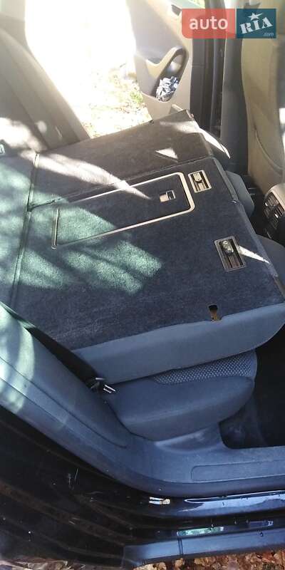 Універсал Volkswagen Passat 2009 в Долині