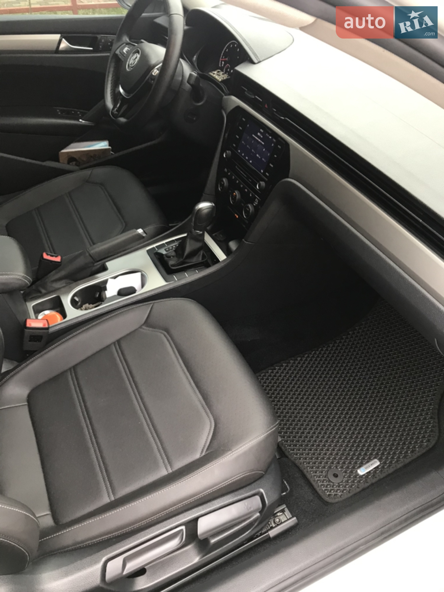 2020 Volkswagen Passat - мініатюра 13