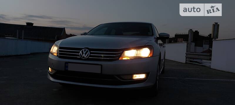 Седан Volkswagen Passat 2014 в Мукачево