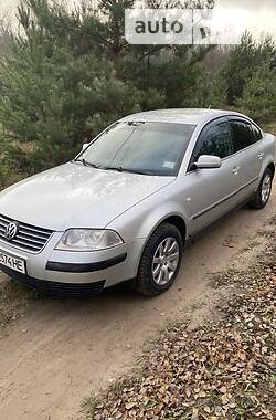 Седан Volkswagen Passat 2002 в Полтаві