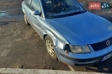 Седан Volkswagen Passat 1998 в Черкассах