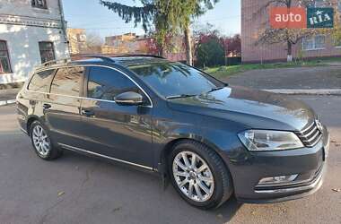 Універсал Volkswagen Passat 2011 в Умані