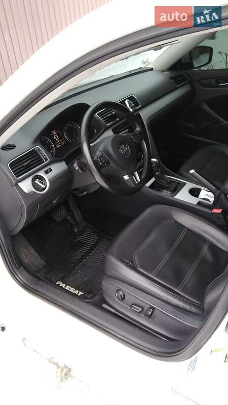 Седан Volkswagen Passat 2013 в Харькове фото 4 Седан Volkswagen Passat 2013 в Харькове