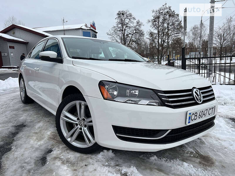 Седан Volkswagen Passat 2013 в Чернигове