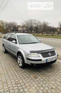 Универсал Volkswagen Passat 2002 в 