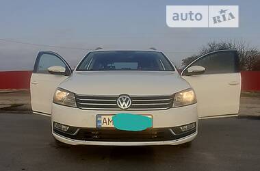 Универсал Volkswagen Passat 2011 в Житомире