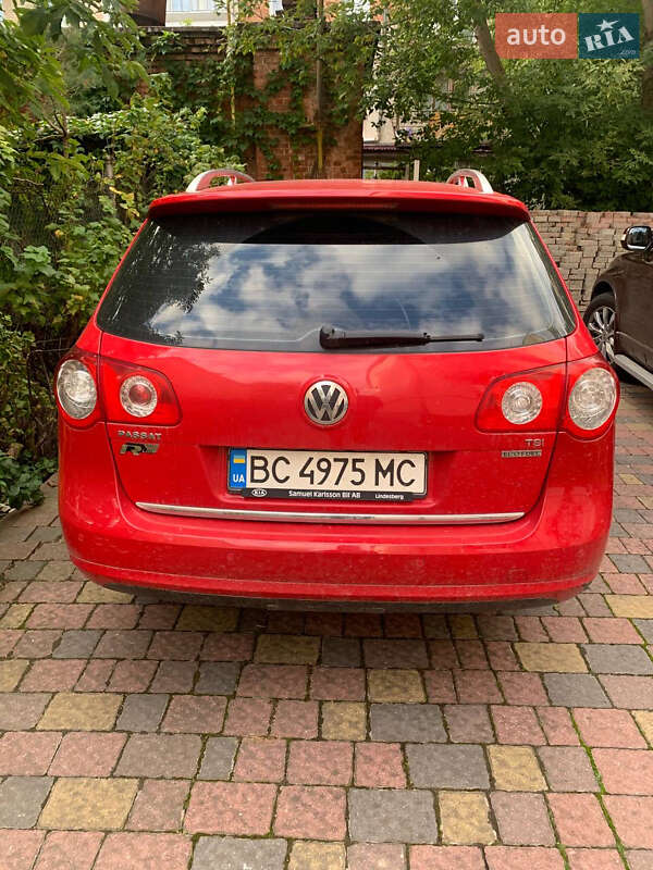 Универсал Volkswagen Passat 2010 в Львове