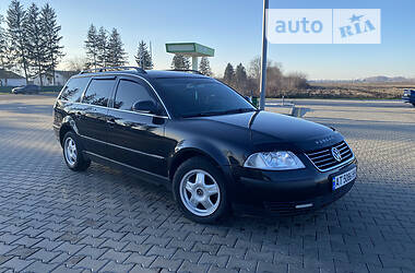 Универсал Volkswagen Passat 2003 в Коломые