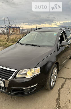 Универсал Volkswagen Passat 2010 в Дрогобыче