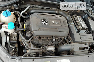 Седан Volkswagen Passat 2017 в Нежине