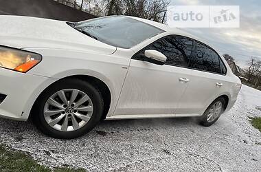 Седан Volkswagen Passat 2014 в Буске