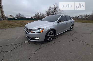 Седан Volkswagen Passat 2013 в Кременчуге