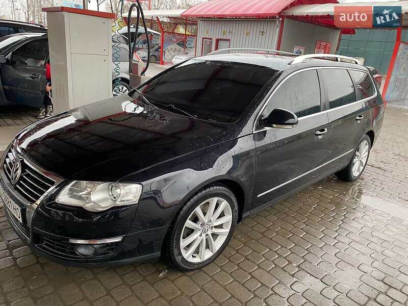 Універсал Volkswagen Passat 2010 в Надвірній