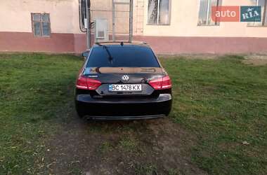 Седан Volkswagen Passat 2014 в Ужгороде