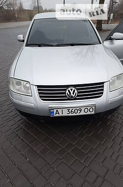 Седан Volkswagen Passat 2003 в Фастові