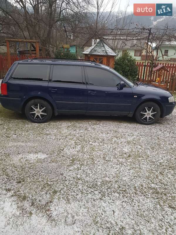 Універсал Volkswagen Passat 1999 в Путилі