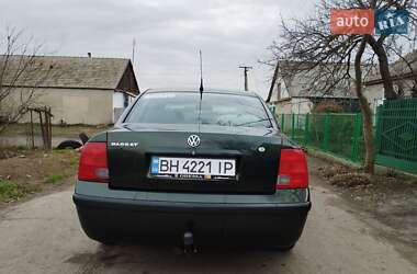 Седан Volkswagen Passat 1997 в Килии