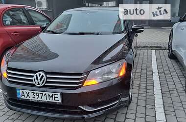 Седан Volkswagen Passat 2013 в Івано-Франківську