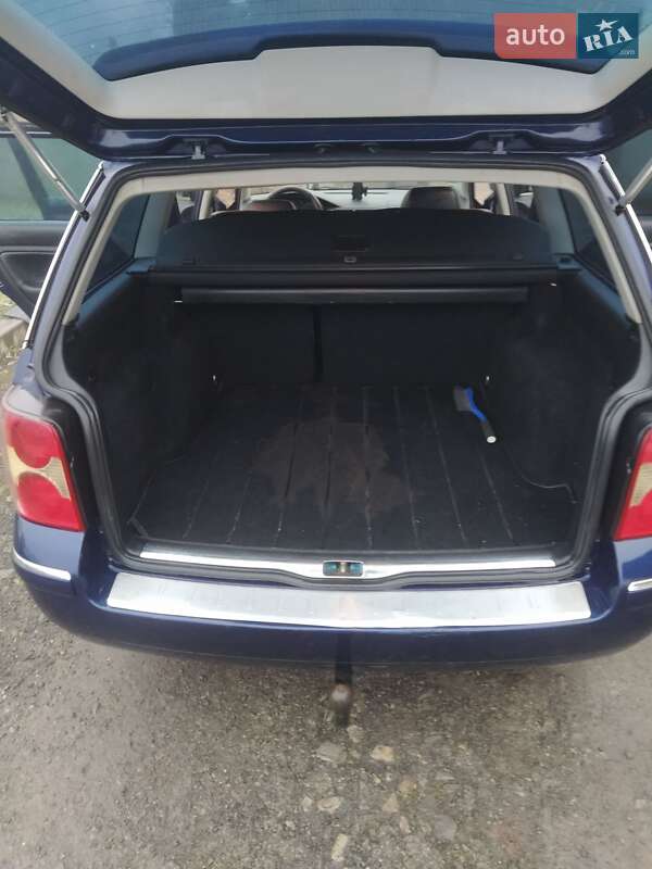 Універсал Volkswagen Passat 2001 в Тернополі