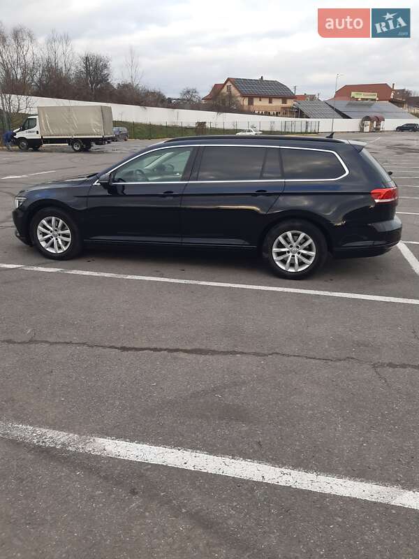 Универсал Volkswagen Passat 2016 в Ужгороде