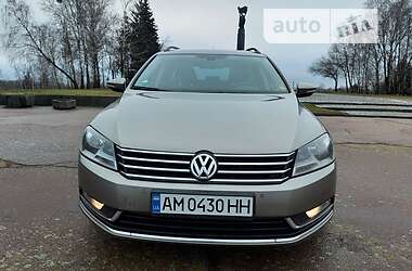 Универсал Volkswagen Passat 2011 в Житомире