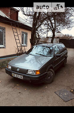 Универсал Volkswagen Passat 1990 в Благовещенском