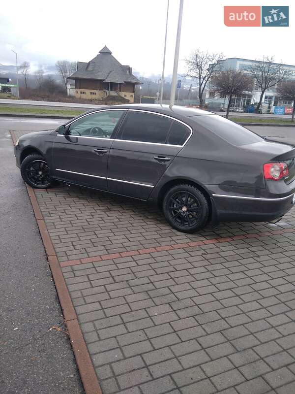 Седан Volkswagen Passat 2008 в Тячеві