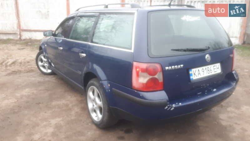 Універсал Volkswagen Passat 2001 в Києві
