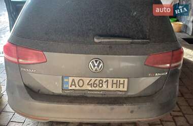 Универсал Volkswagen Passat 2015 в Мукачево