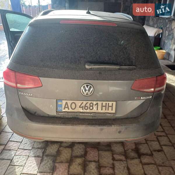 Универсал Volkswagen Passat 2015 в Мукачево