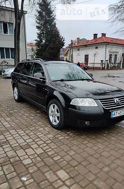 Універсал Volkswagen Passat 2004 в Івано-Франківську