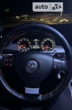 Универсал Volkswagen Passat 2009 в Яворове