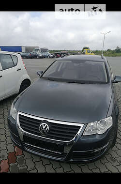 Универсал Volkswagen Passat 2010 в Харькове