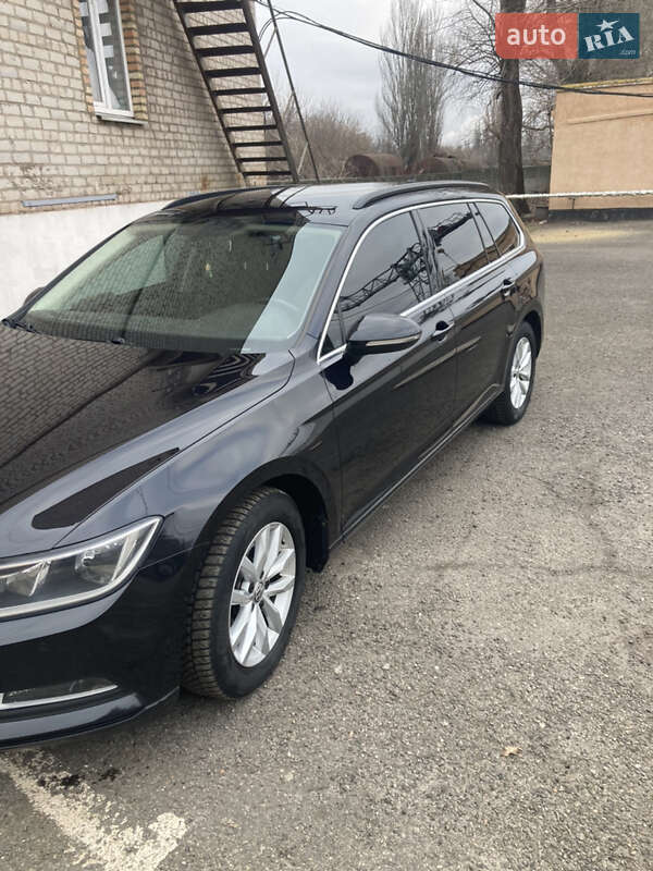 Універсал Volkswagen Passat 2015 в Кривому Розі