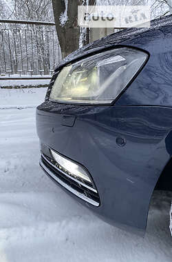 Универсал Volkswagen Passat 2013 в Черновцах