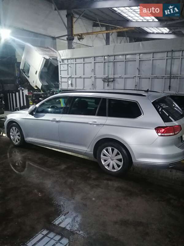 Универсал Volkswagen Passat 2016 в Кривом Роге