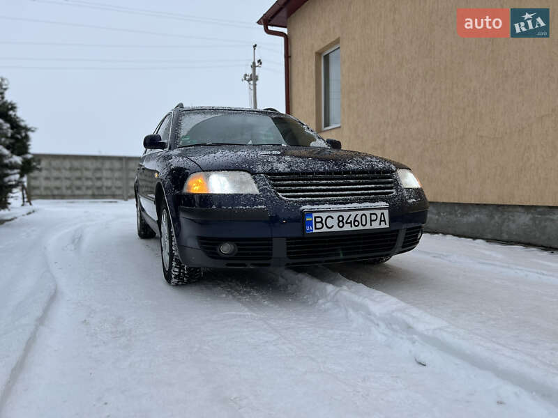 Універсал Volkswagen Passat 2003 в Львові