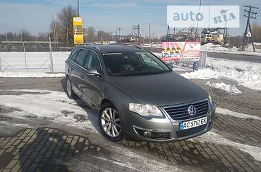 Універсал Volkswagen Passat 2009 в Івано-Франківську