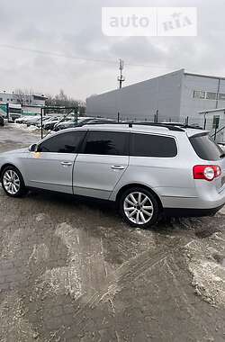 Универсал Volkswagen Passat 2010 в 