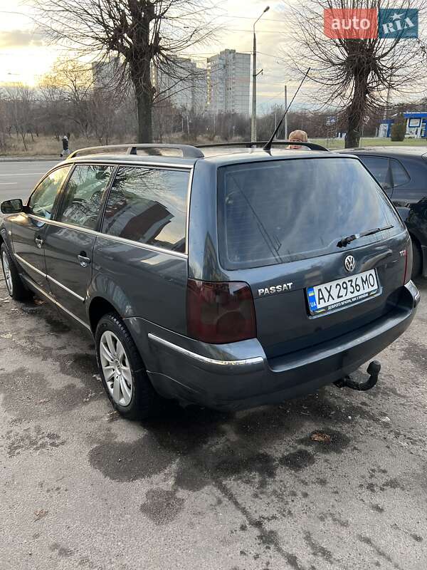 Универсал Volkswagen Passat 2001 в Харькове