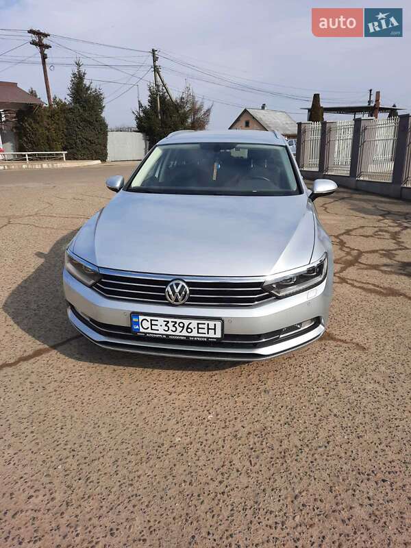 Універсал Volkswagen Passat 2018 в Чернівцях