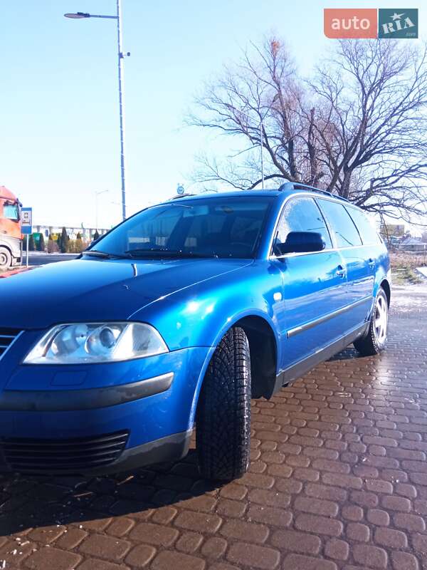 Универсал Volkswagen Passat 2001 в Любомле