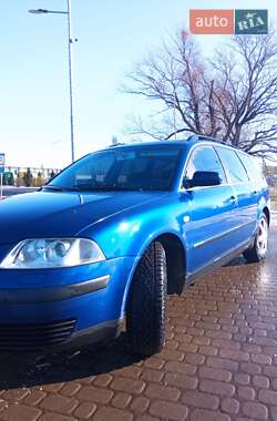 Универсал Volkswagen Passat 2001 в Любомле