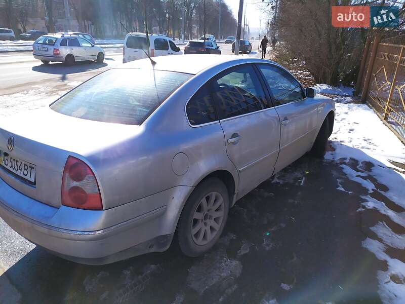 Седан Volkswagen Passat 2003 в Вінниці