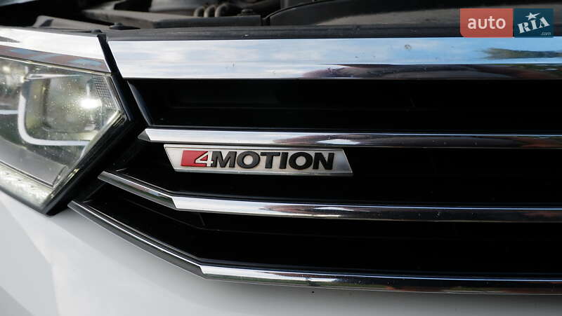 Універсал Volkswagen Passat 2015 в Києві