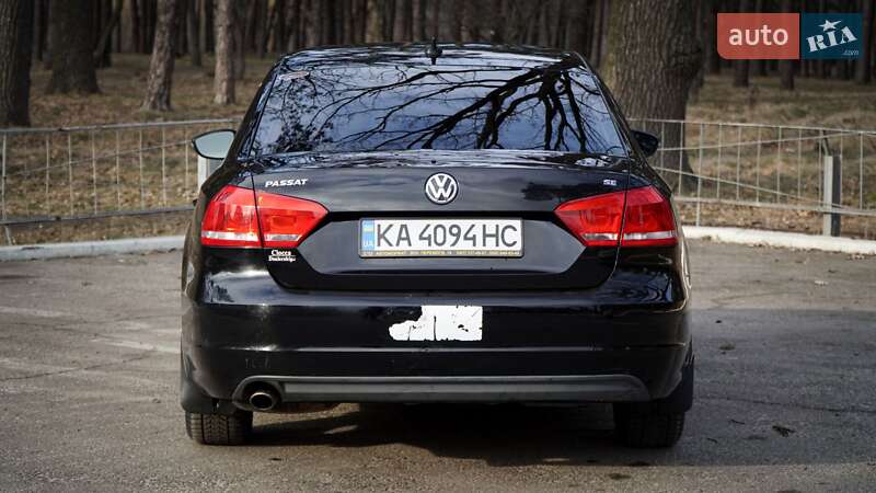 Седан Volkswagen Passat 2012 в Києві