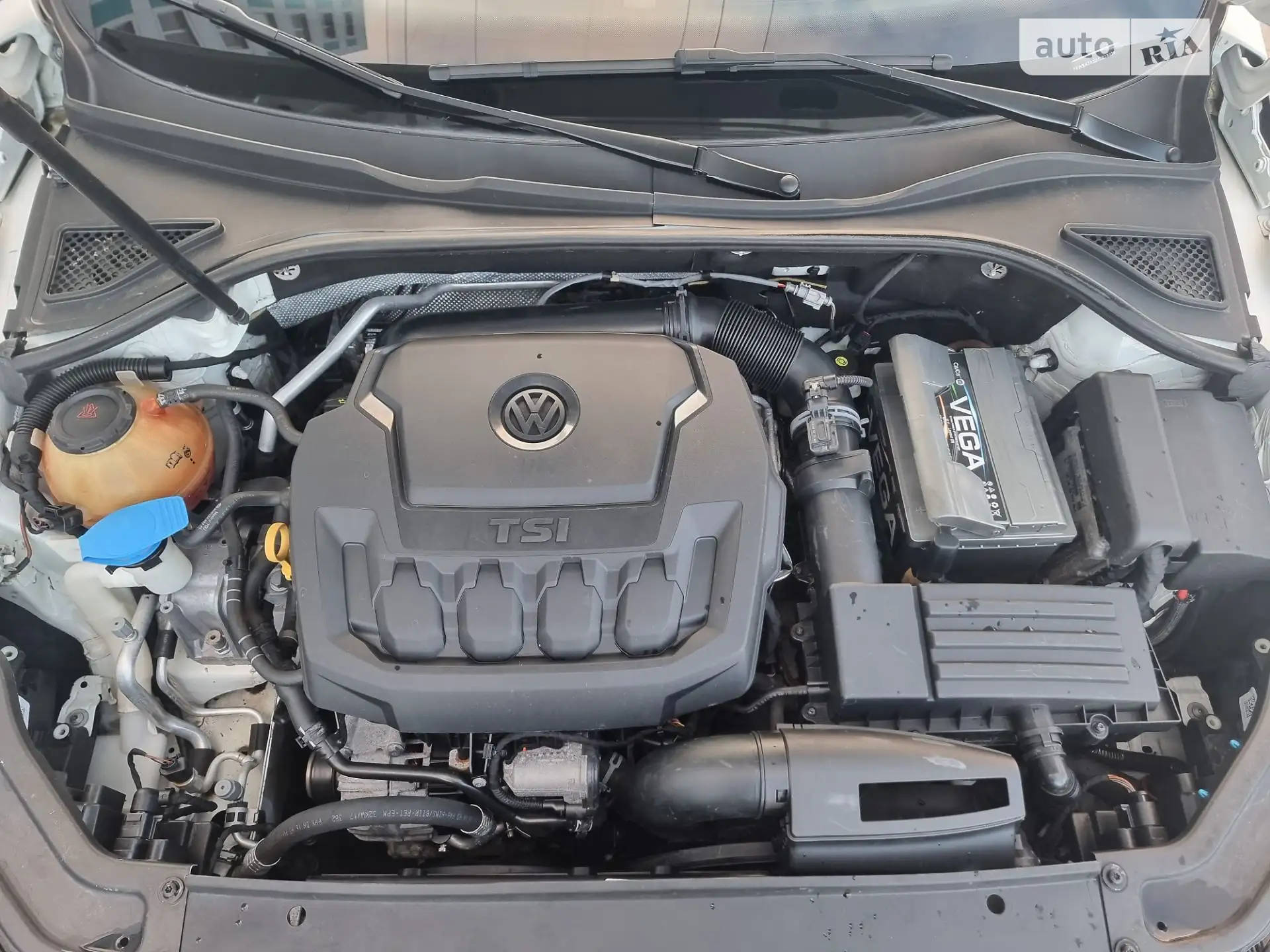 2017 Volkswagen Passat - мініатюра 15